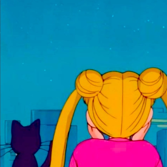 Meet your Posher, Stephanie - Picture 1 of 1